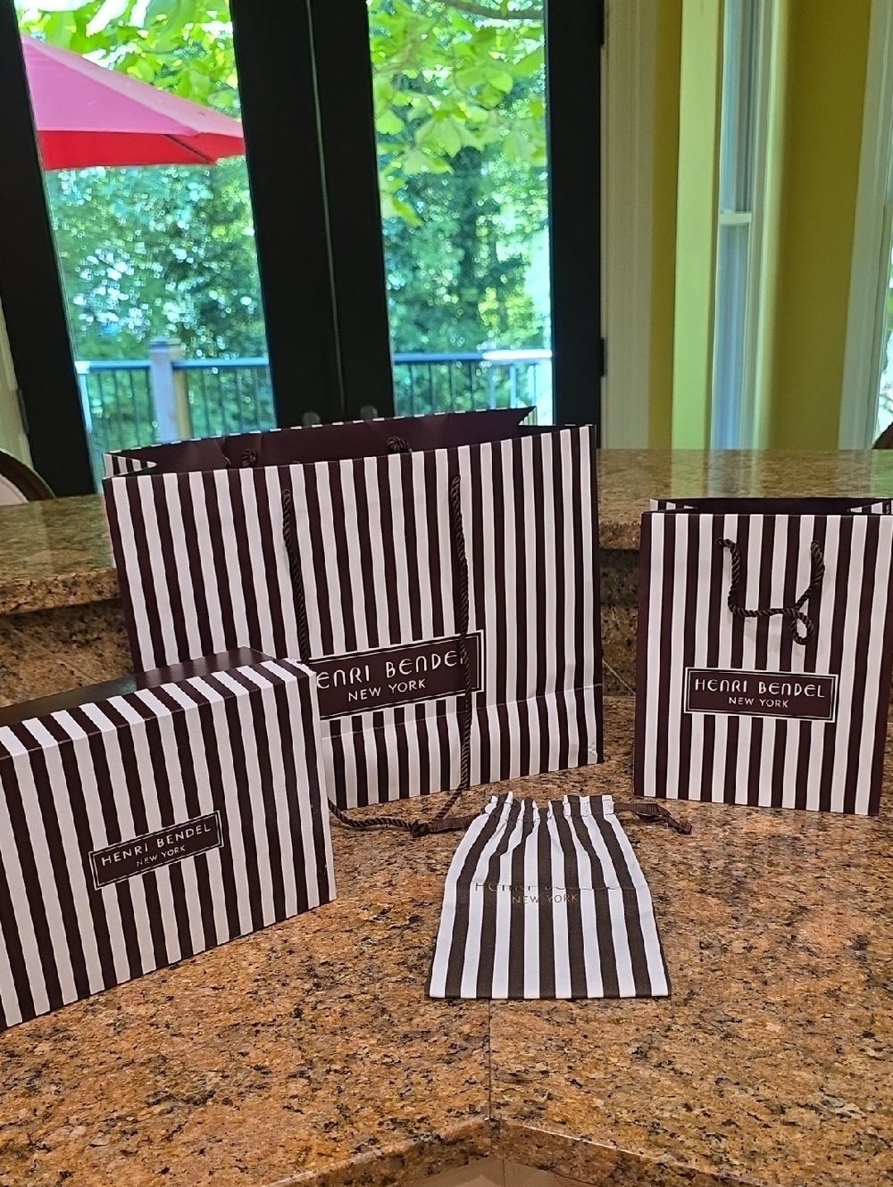 Henri Bendel Bags/Box/Dust Bag Bundle - Picture 7 of 9